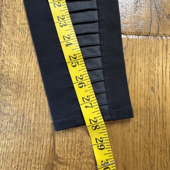 Alo High Waisted Womens Black Pull On Yoga Moto Leggings Mesh Panel Size Small - Picture 5 of 7